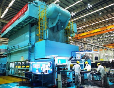 決戰四季度，汽車配件企業生產忙，家具企業迎挑戰